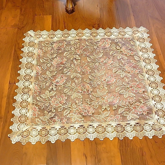 36"×36" Square Belgium imported Sheer Floral LACE Table piano cover rare - Picture 2 of 4